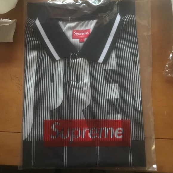 Supreme soccer polo - Picture 1 of 1